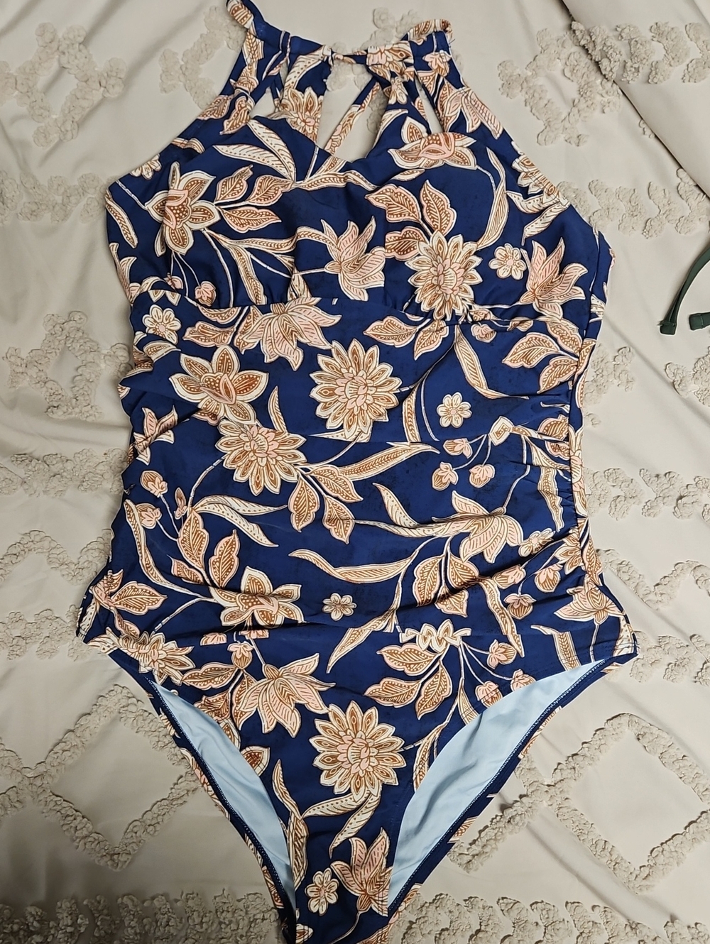 Cupshe Floral Navy One-Piece Swimsuit